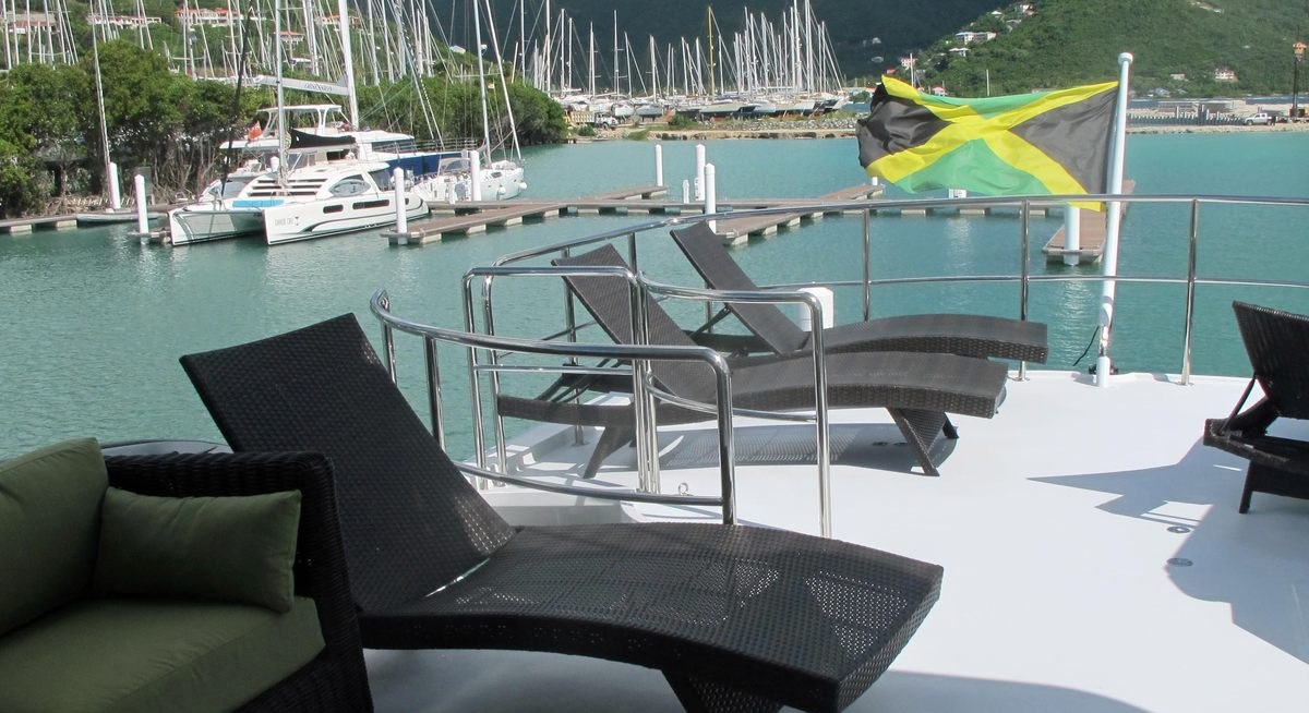 THREE KINGS yacht charter 3