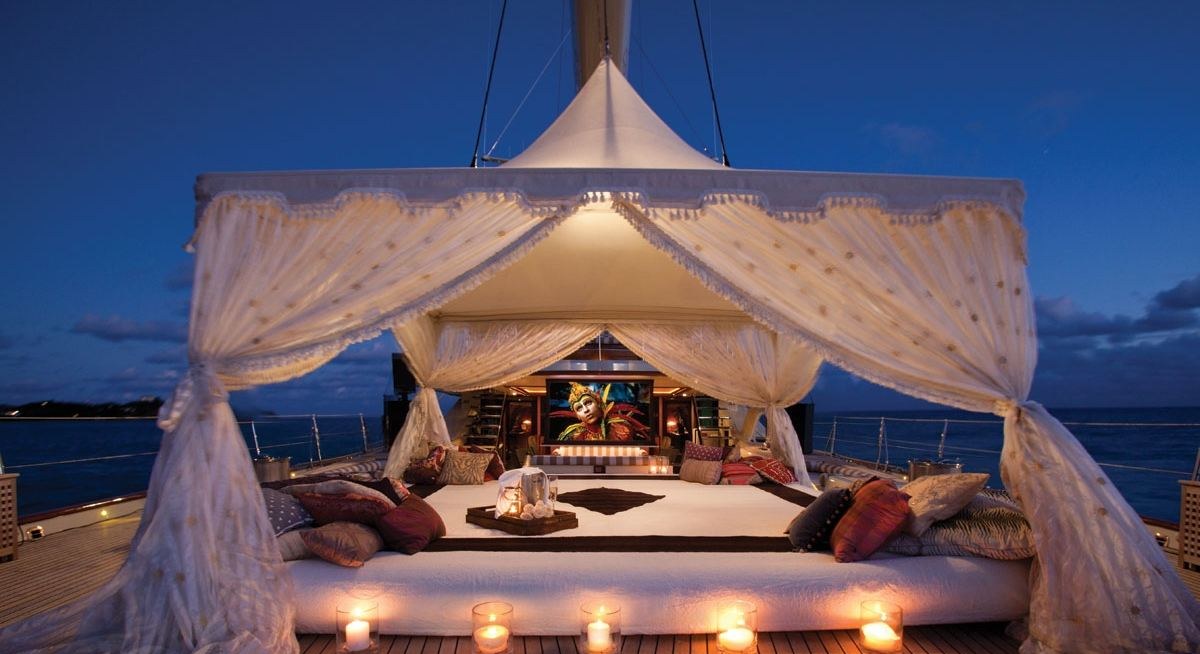TIARA II yacht charter 3