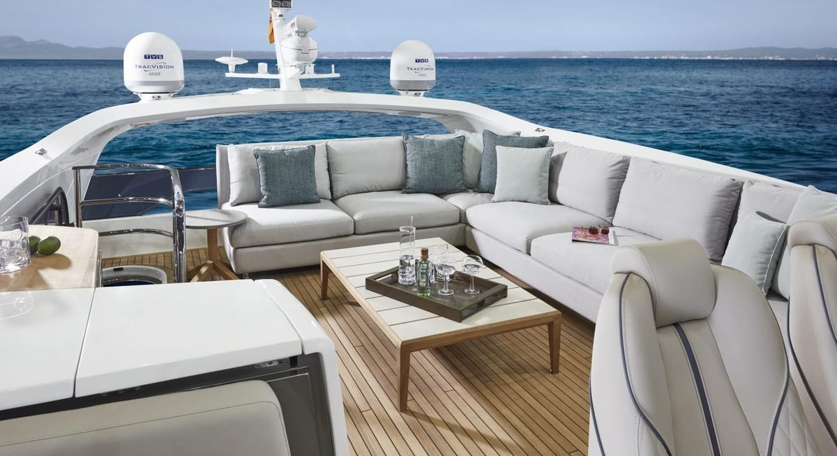 TOR yacht charter 2
