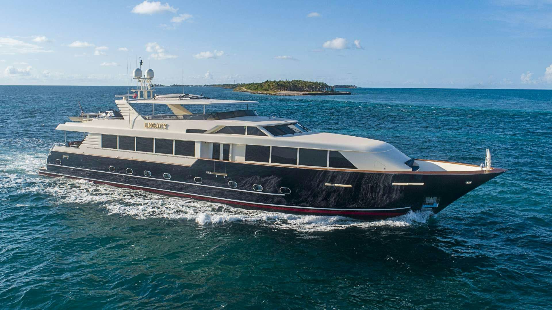 TRUE NORTH YACHT CHARTER yacht charter