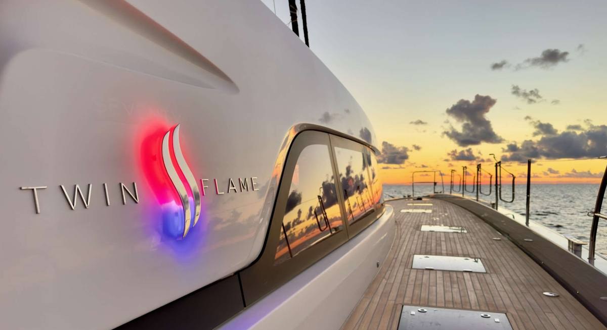 TWIN FLAME yacht charter 4