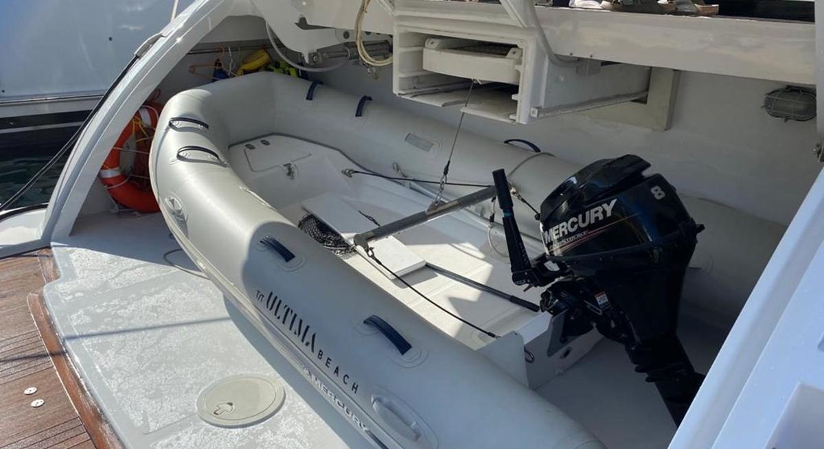 ULTIM yacht charter 5