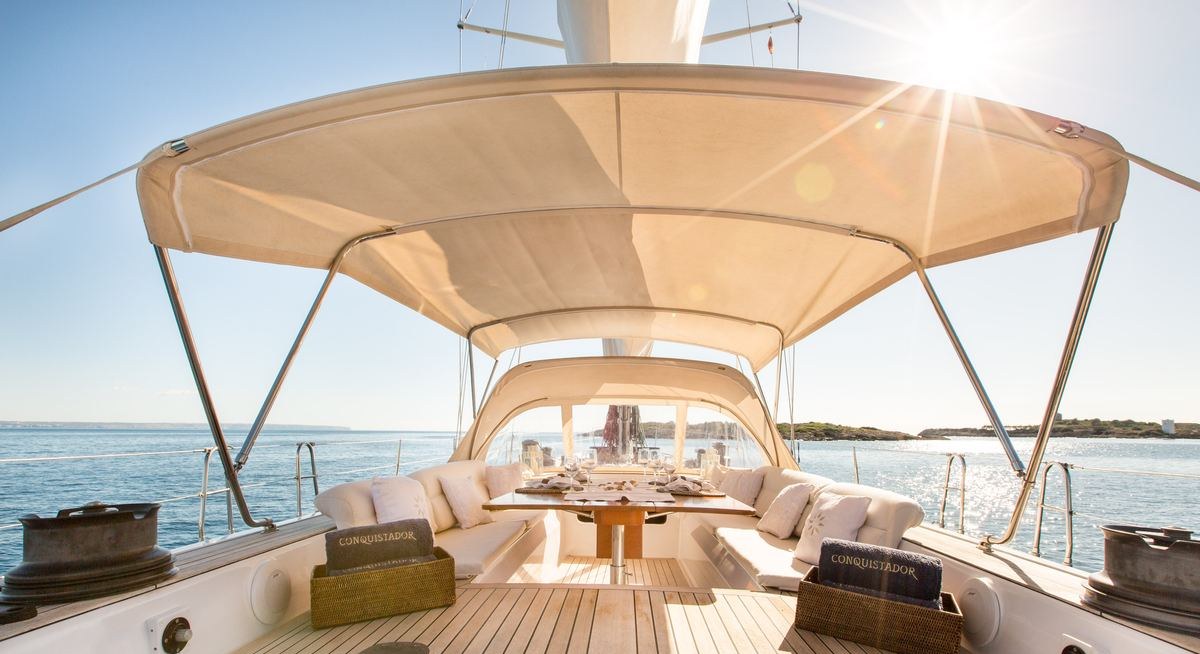 UMIKO yacht charter 4