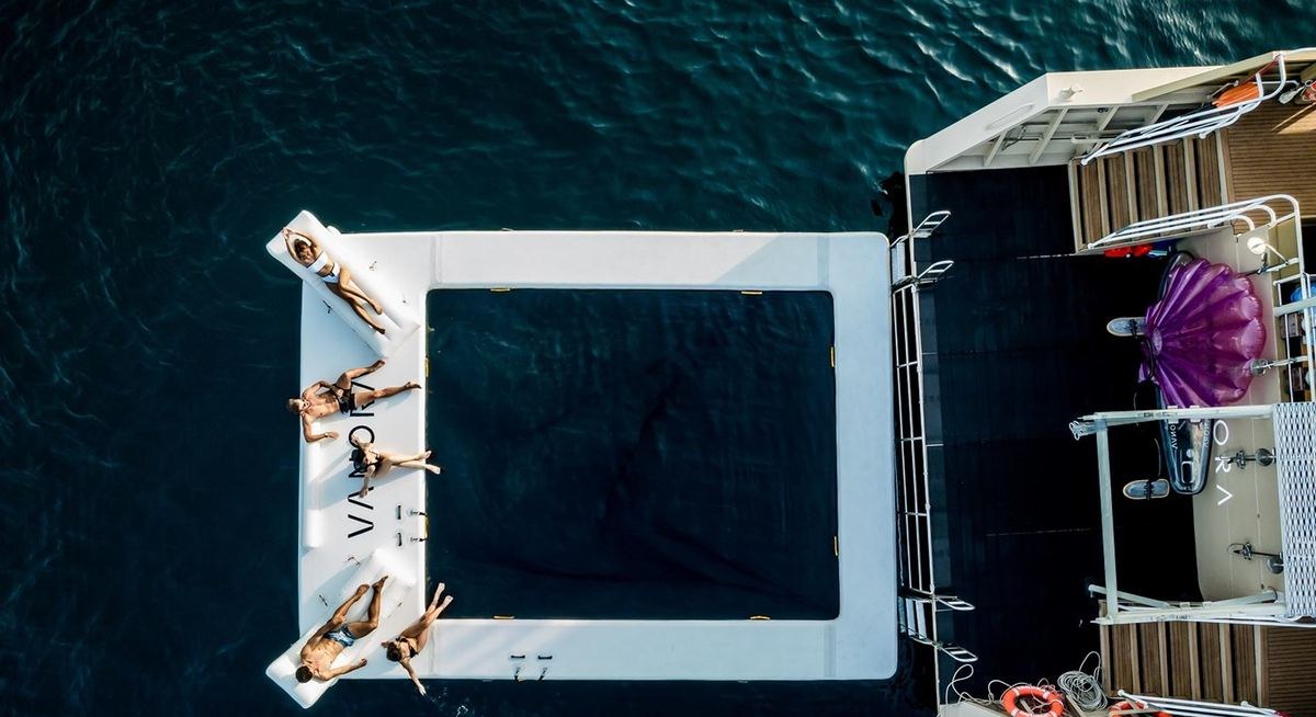 VANORA yacht charter 5
