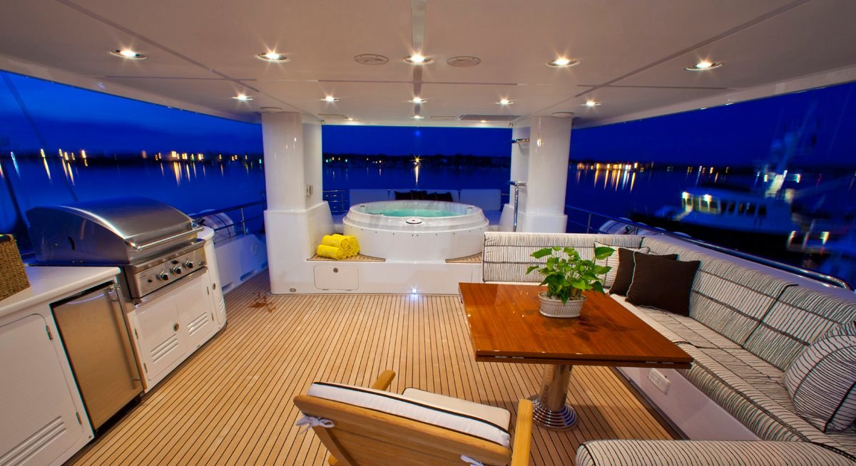 VEGA yacht charter 4