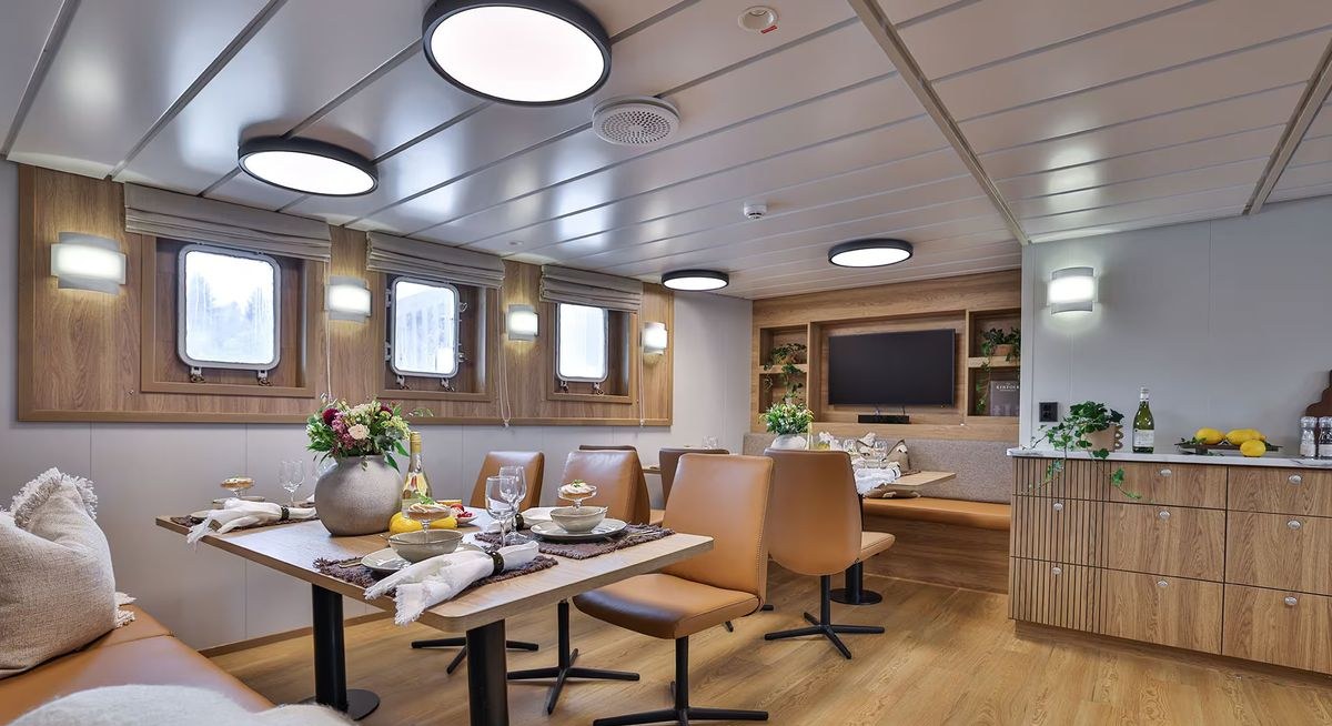 VIKINGFJORD yacht charter 2