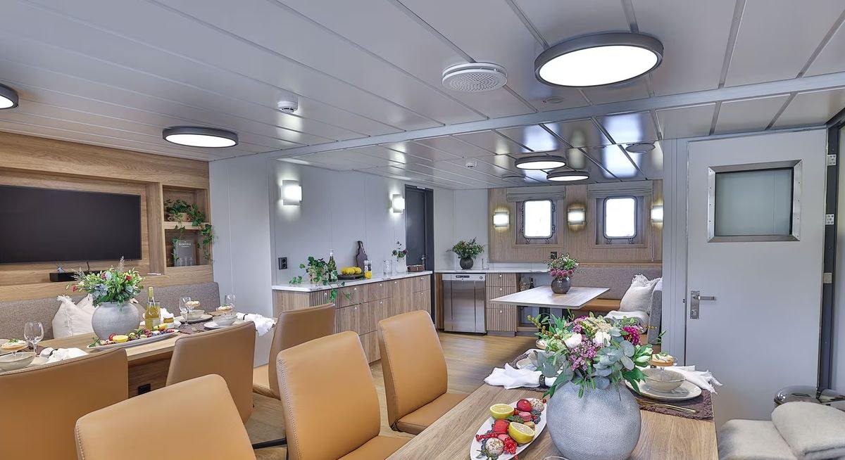 VIKINGFJORD yacht charter 4