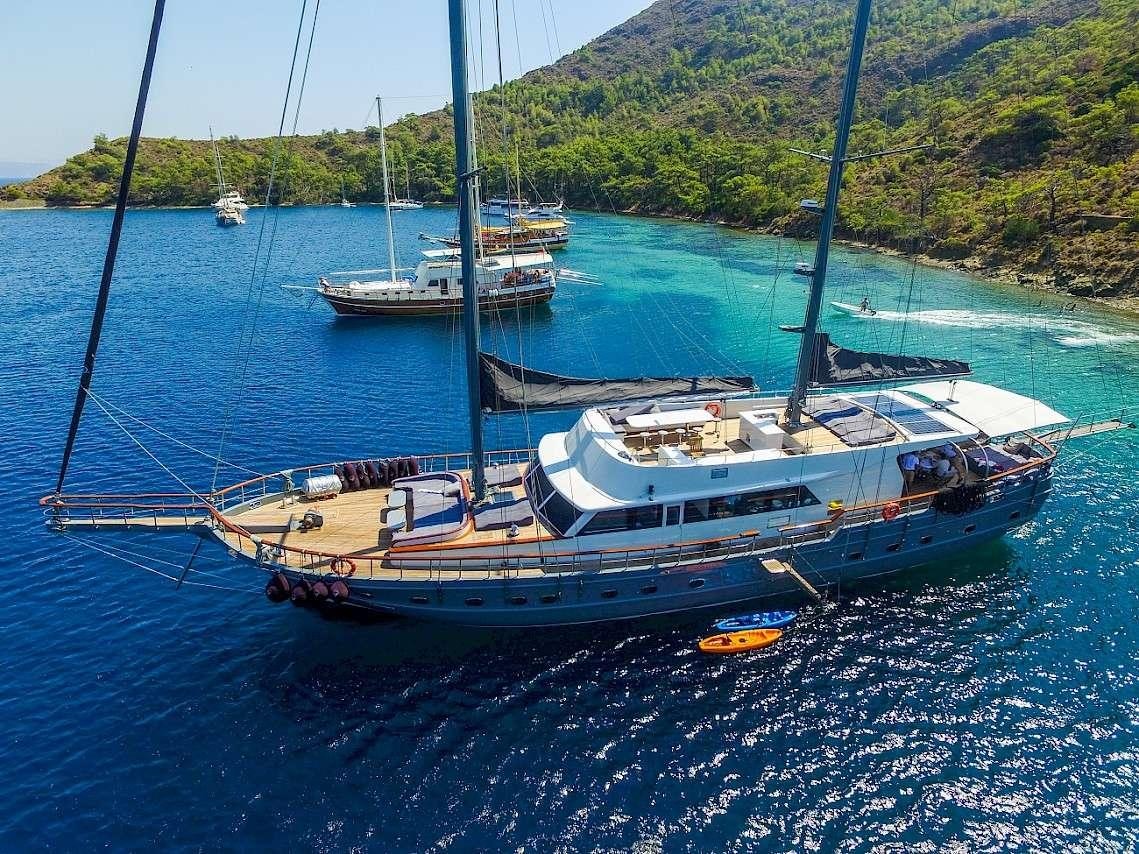 VIRTUOSO YACHT CHARTER yacht charter