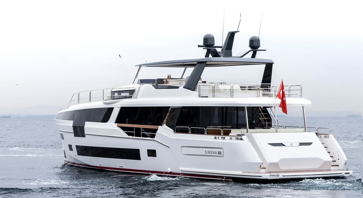 VITAMINA GRANDE yacht charter 5