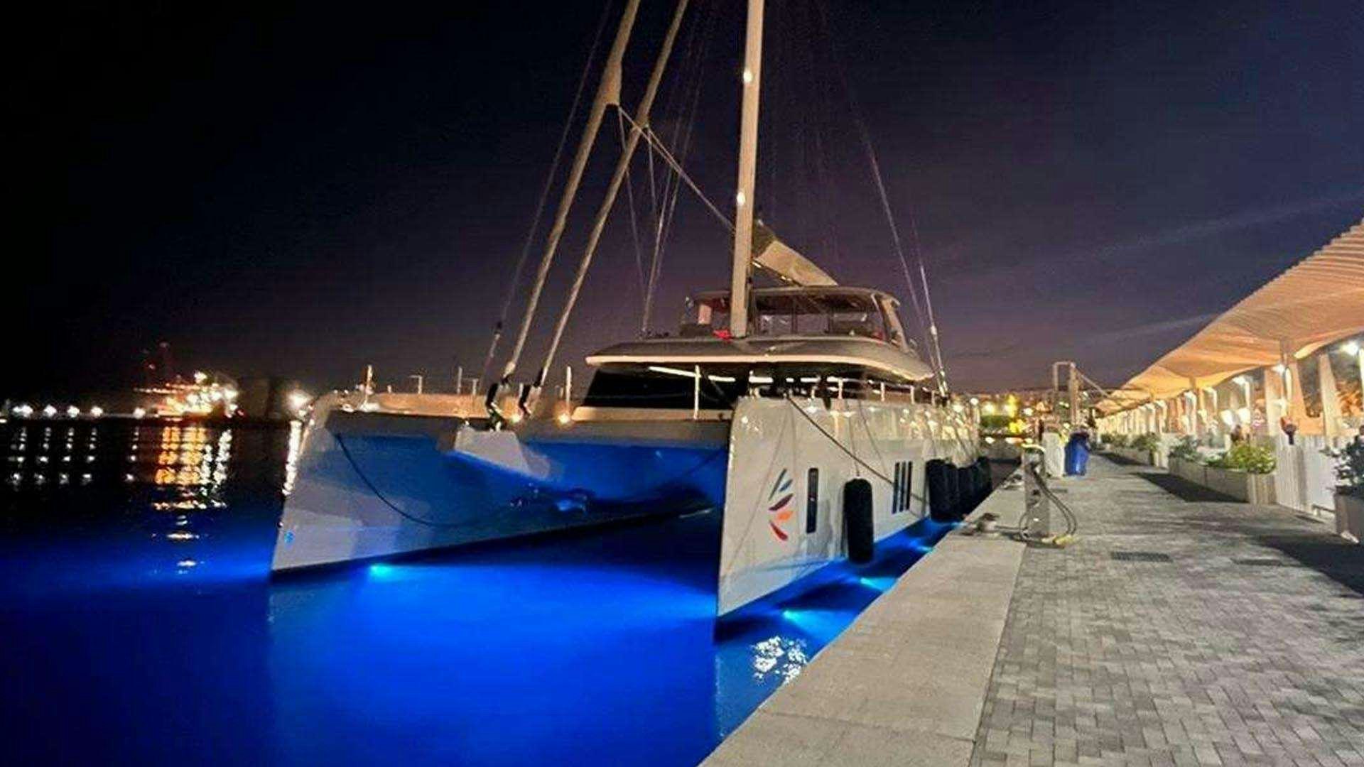 VIVA LA VIDA yacht charter 1