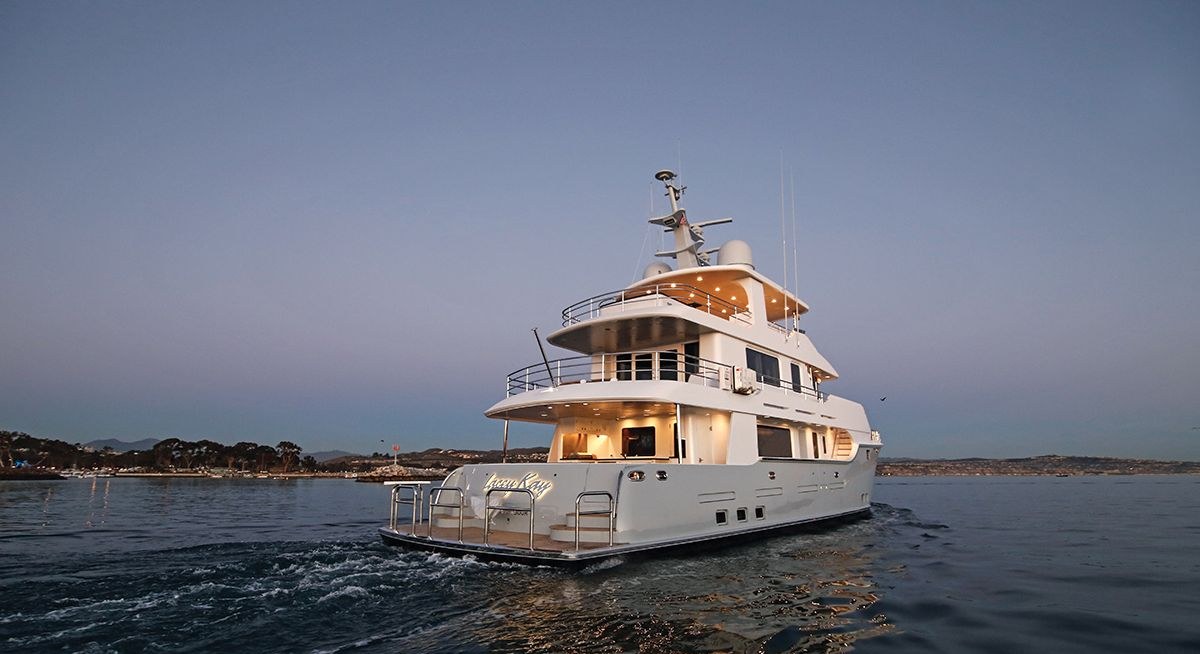 VIVIERAE II yacht charter 5