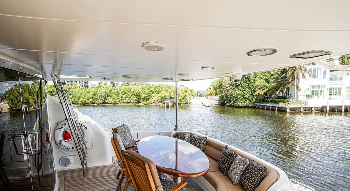 WATER RANCH yacht charter 4