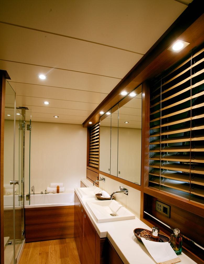 WATER TOY III yacht charter 2