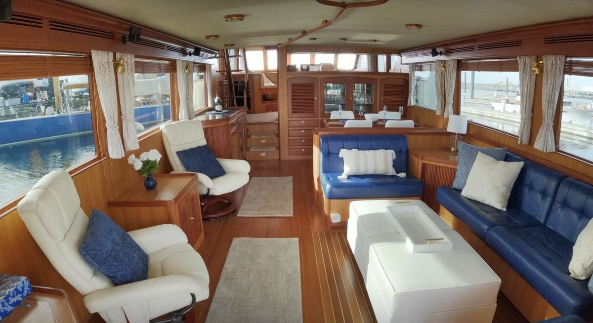 WHAT'S NEXT yacht charter 4