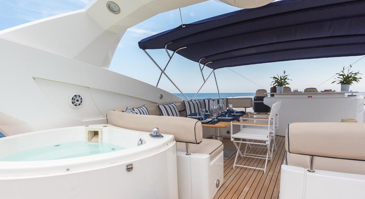 WINNING STREAK 2 yacht charter 3