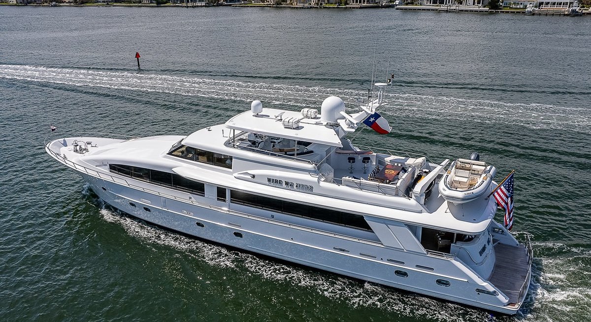 WIRE WE HERE yacht charter 2