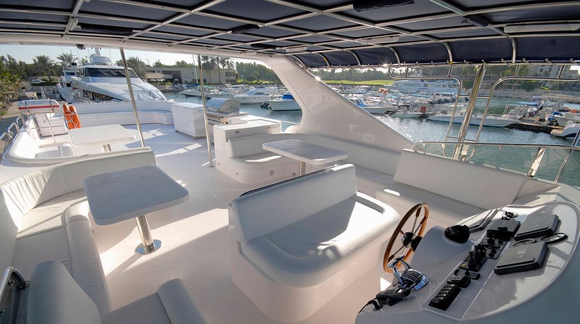 XCLUSIVE II yacht charter 4