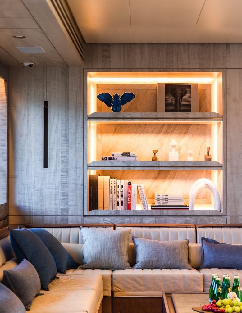 YU FENG ZHE 1 YACHT CHARTER yacht charter