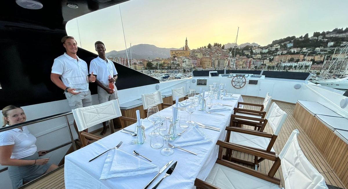 ZAFFIRO yacht charter 4
