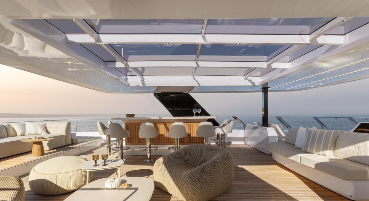 ZARINA II yacht charter 5