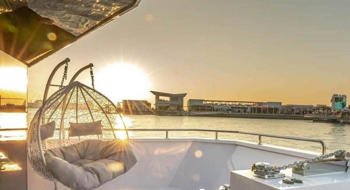 ZAYA yacht charter 3